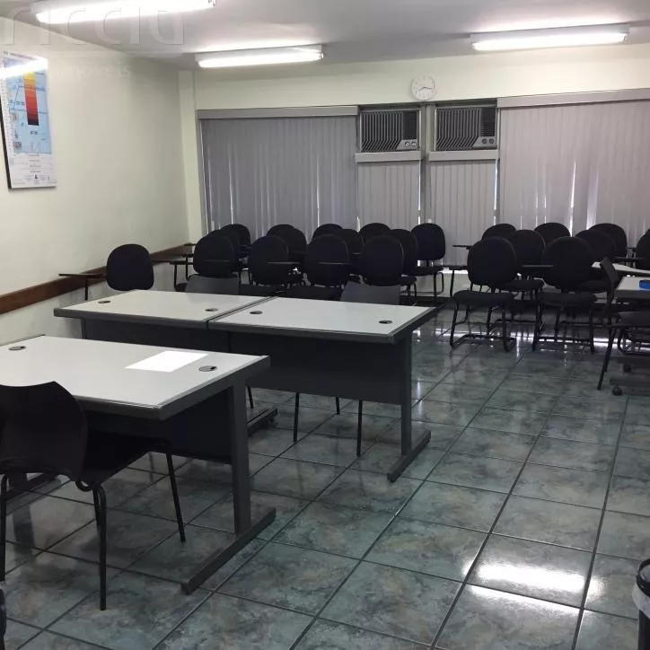 Salas/conjuntos à venda em Centro São José dos Campos