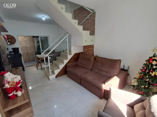 Casa em condomínio com 3 quartos à venda em Jardim Uira São jose dos Campos