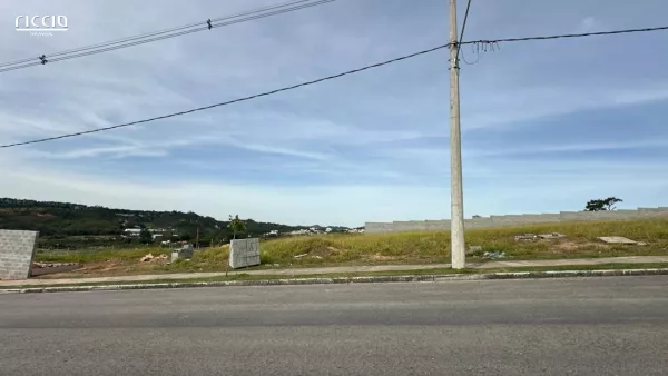 Terreno à venda em Condomínio Recanto da Baronesa São José dos Campos