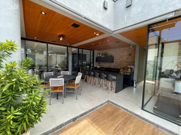 Casa em condomínio com 5 quartos à venda em Urbanova São José dos Campos