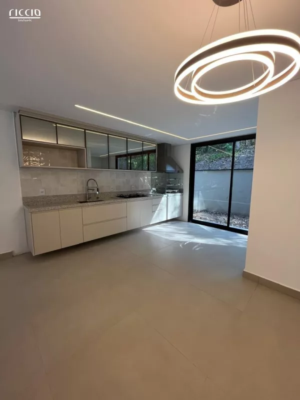 Casa em condomínio com 3 quartos à venda em Urbanova São José dos Campos