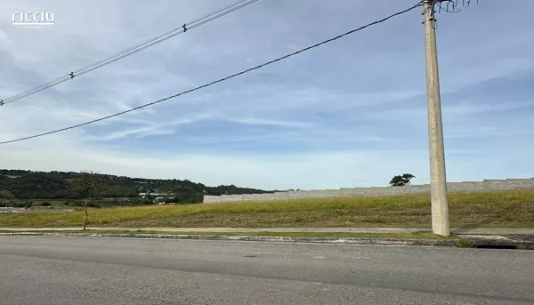 Terreno à venda em Condomínio Recanto da Baronesa São José dos Campos