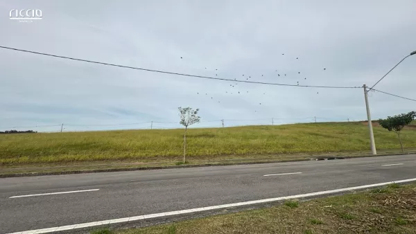 Terreno à venda em Recanto da Baronesa São José dos Campos