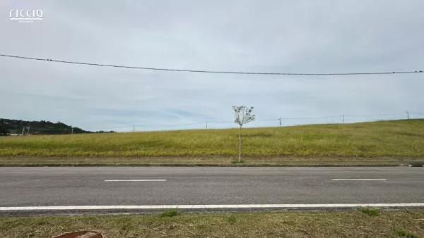 Terreno à venda em Condomínio Recanto da Baronesa São José dos Campos