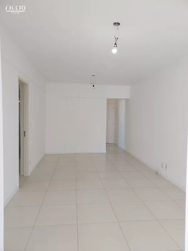 Apartamento com 3 quartos à venda em Parque Industrial São José dos Campos