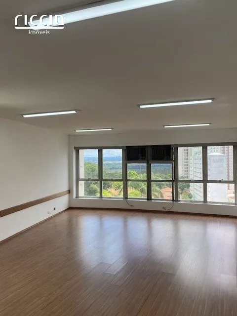 Salas/conjuntos à venda em Centro São José dos Campos