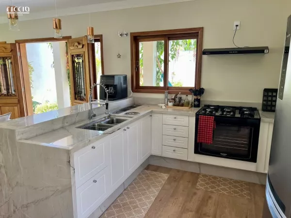 Casa com 3 quartos à venda em Villa Branca Jacareí