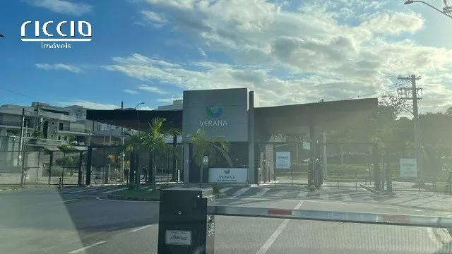 Terreno à venda em Loteamento Verana São José dos Campos