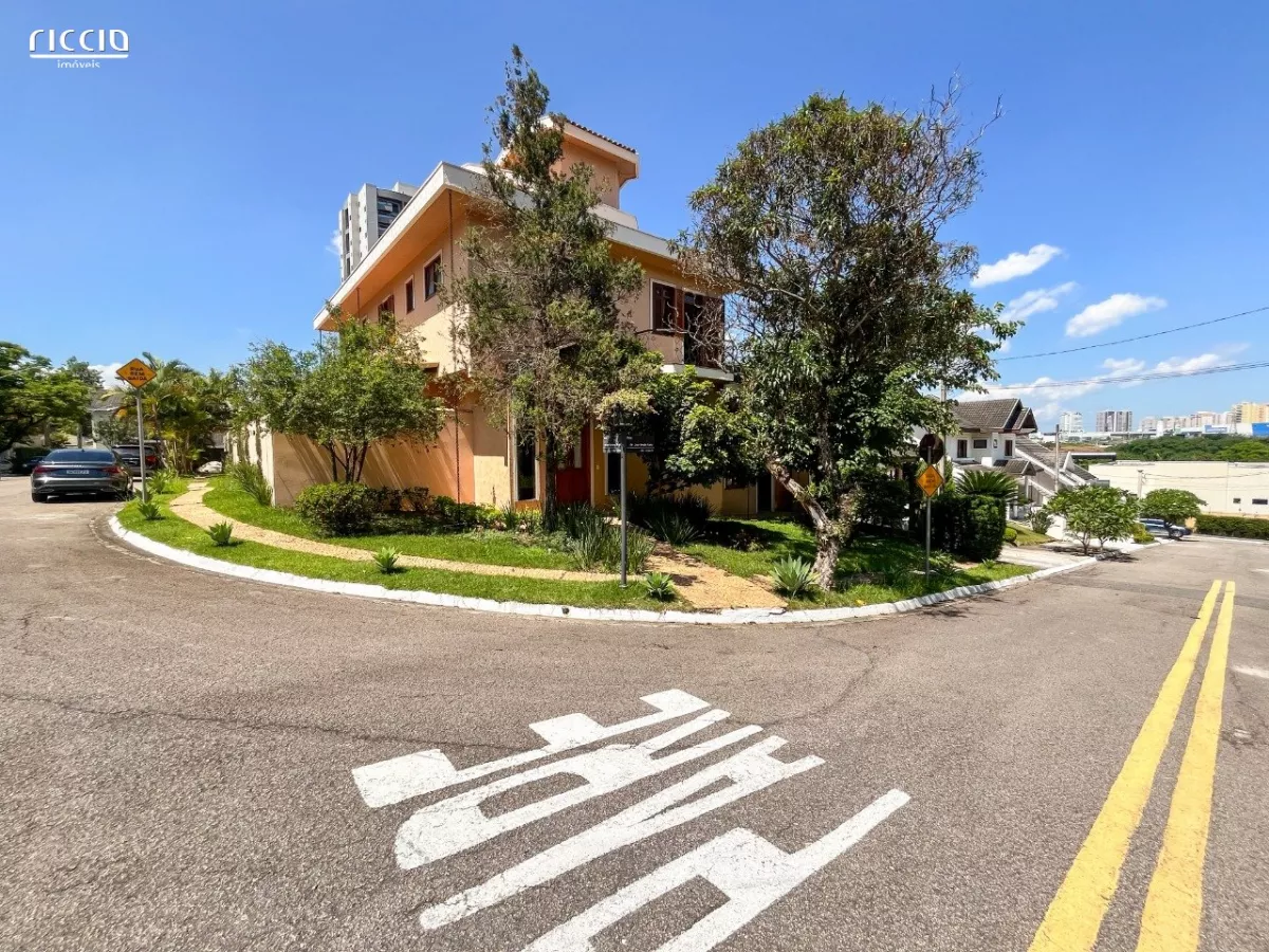 Casa em condomíniocom 4 quartos à venda em Jardim Aquarius São José dos Campos