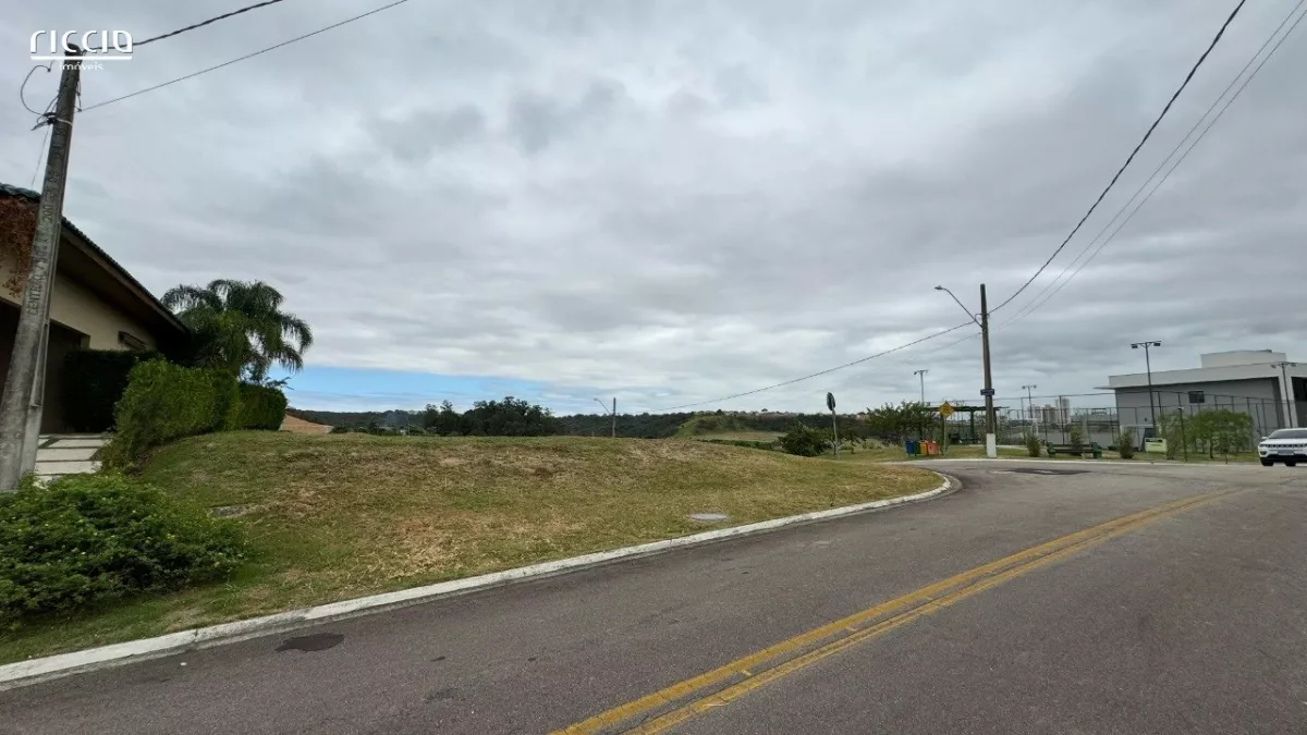 Terreno à venda em Jardim Torrão de Ouro São José dos Campos