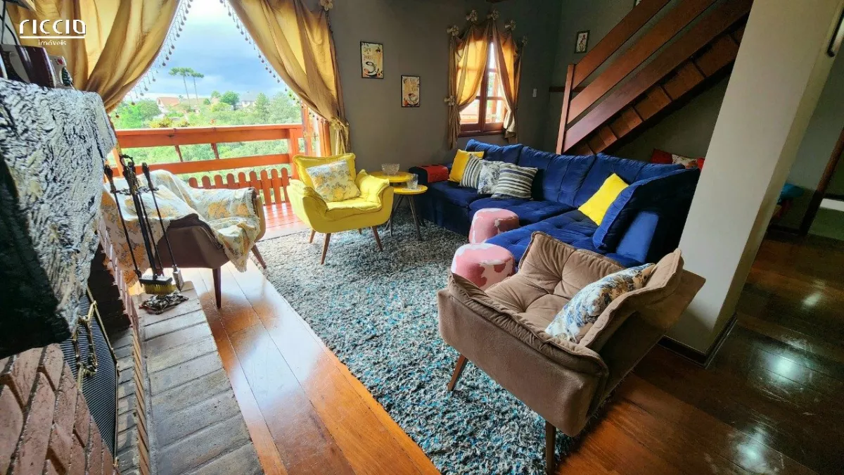 Coberturacom 5 quartos à venda em Alto do Capivari Campos do Jordão