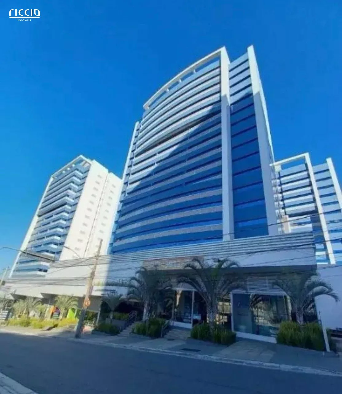 Salas/conjuntos à venda em Jardim Aquarius São José dos Campos