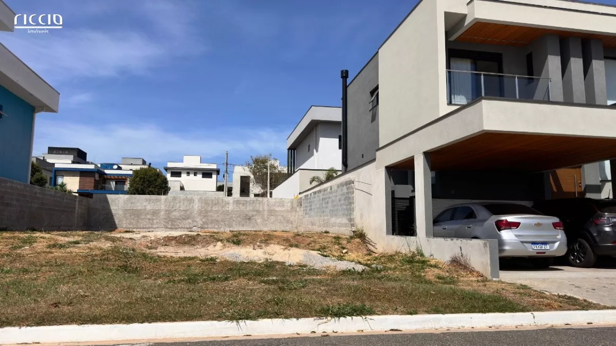 Terreno à venda em Bairro da Floresta São José dos Campos
