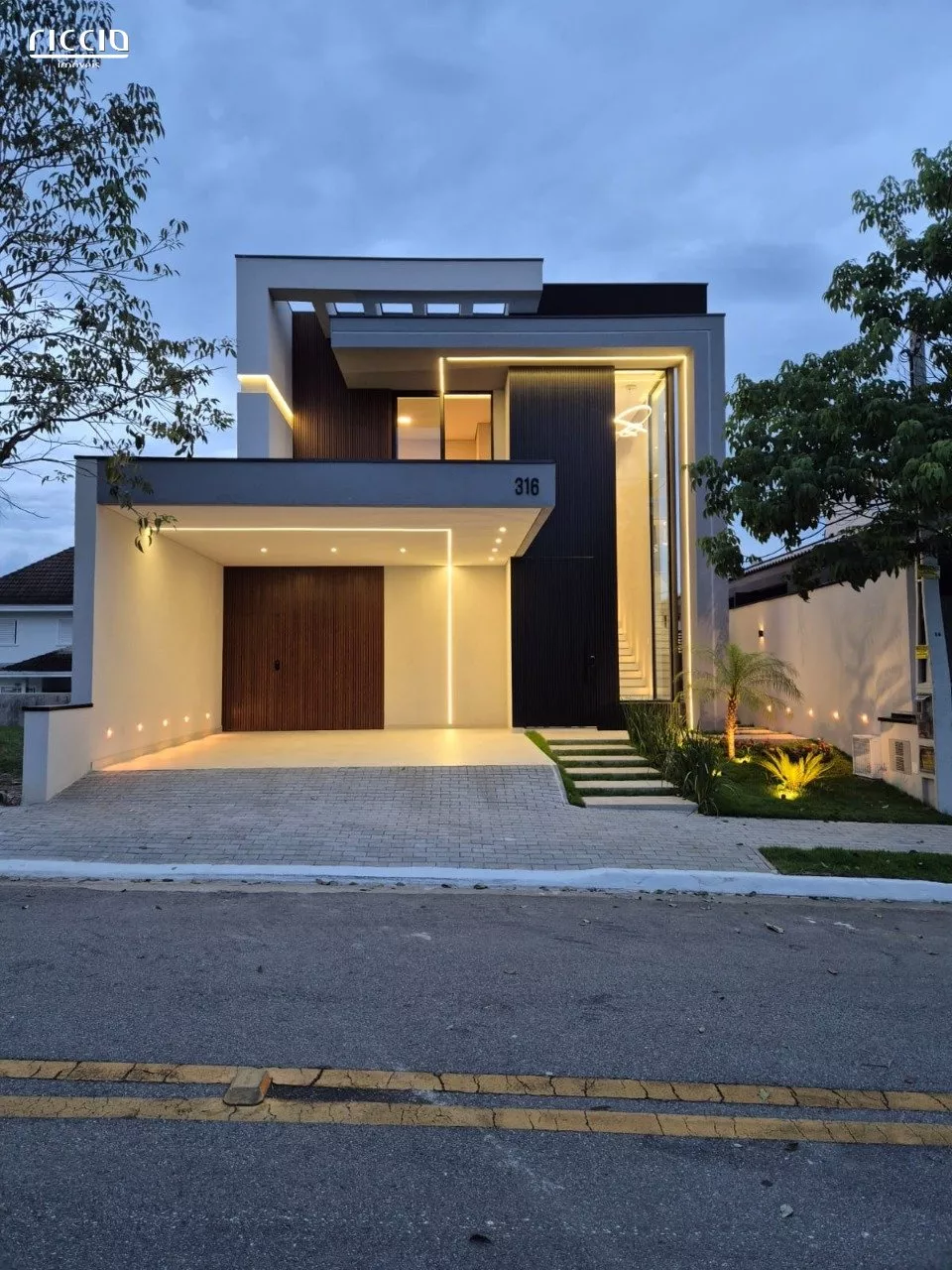 Casa em condomíniocom 4 quartos à venda em Urbanova São José dos Campos