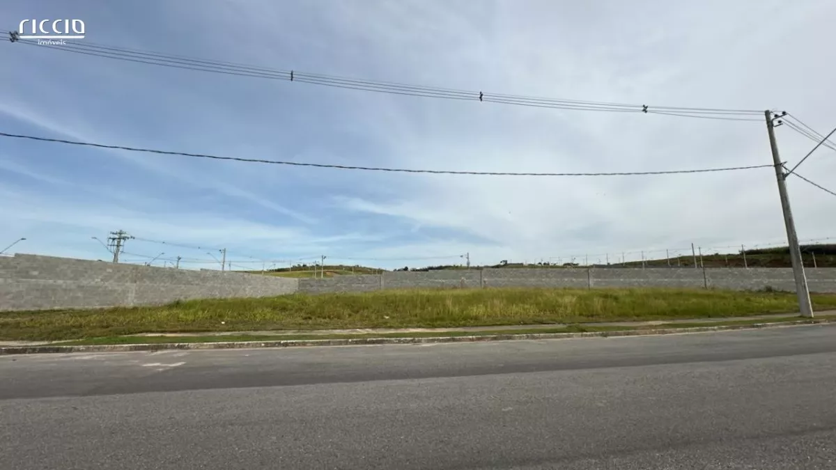 Terreno à venda em Condomínio Recanto da Baronesa São José dos Campos