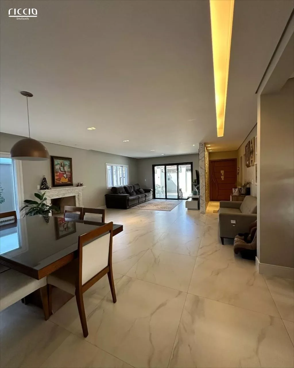 Casa em condomíniocom 4 quartos à venda em Jardim das Colinas São José dos Campos