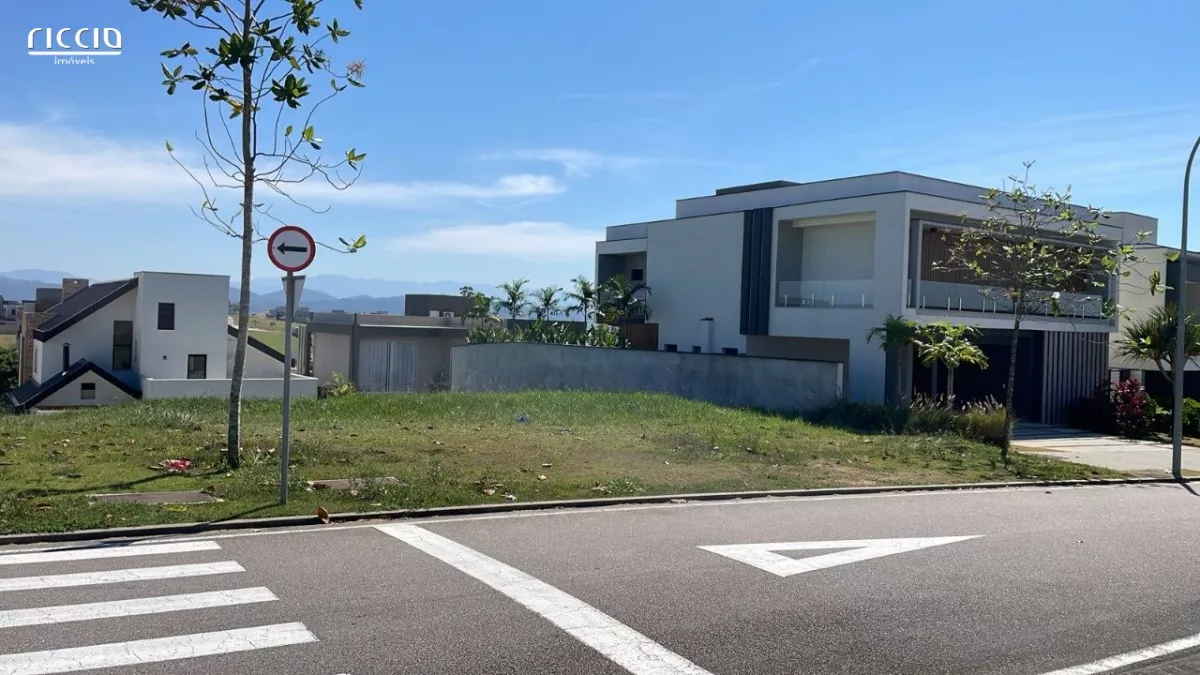 Terreno à venda em Urbanova São José dos Campos