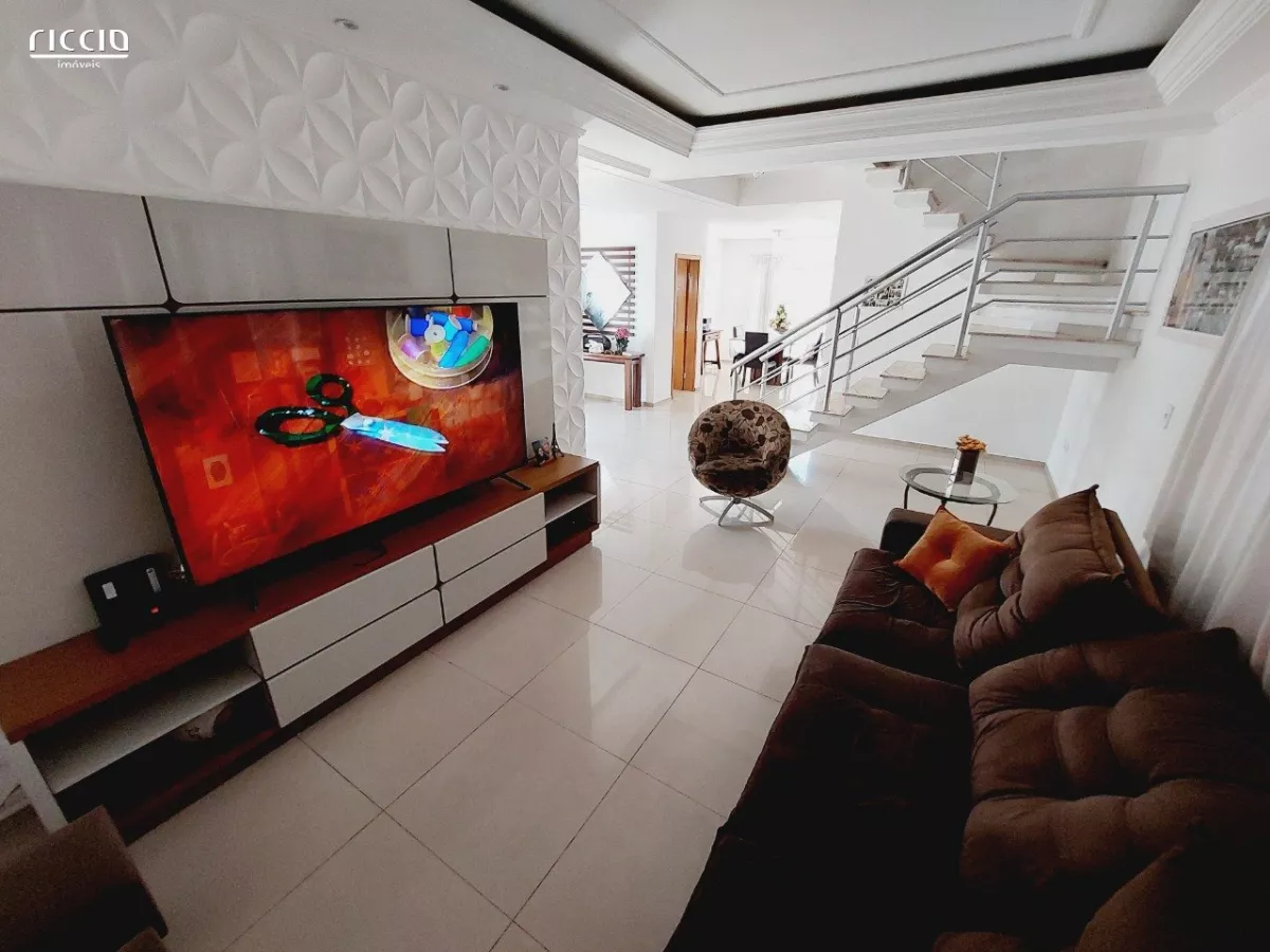 Casa em condomíniocom 3 quartos à venda em Parque California Jacareí