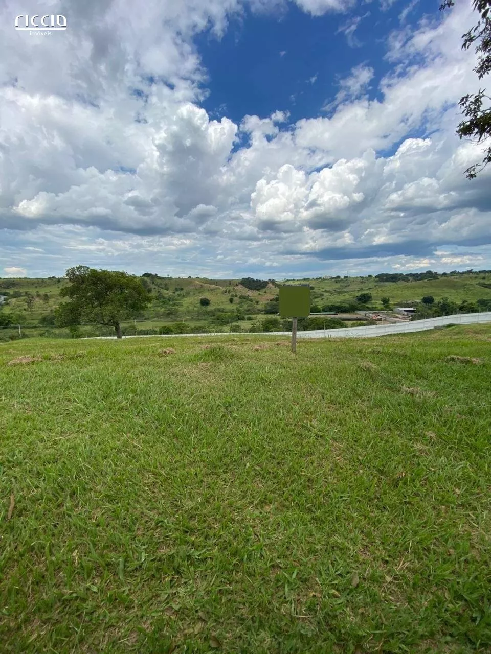 Terreno à venda em Condomínio Residencial Mirante do Vale Jacareí