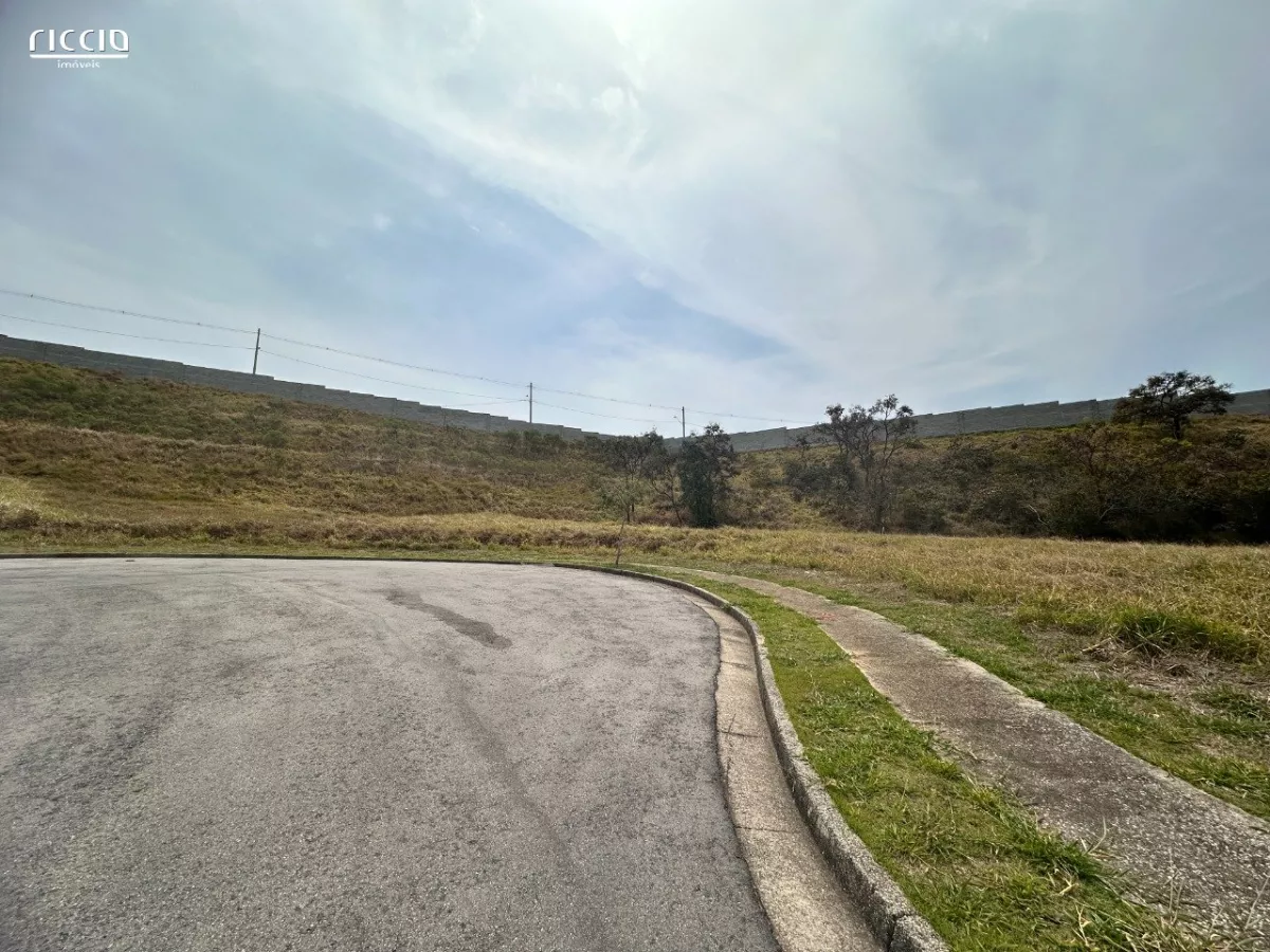 Terreno à venda em Recanto da Baronesa São José dos Campos