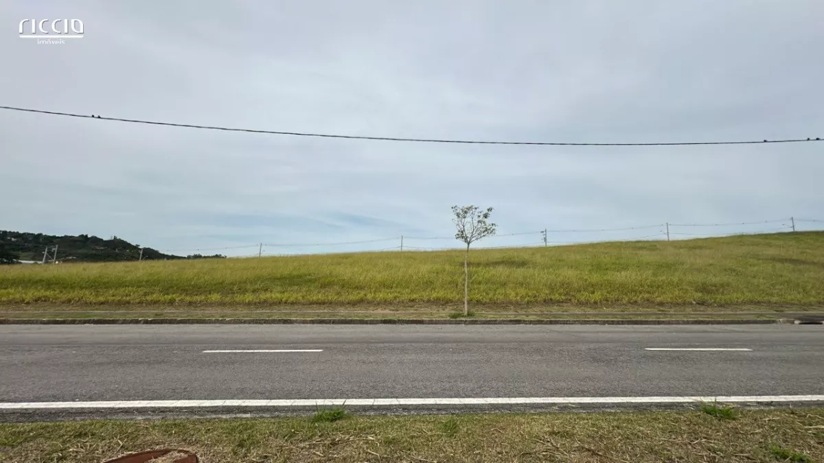 Terreno à venda em Recanto da Baronesa São José dos Campos