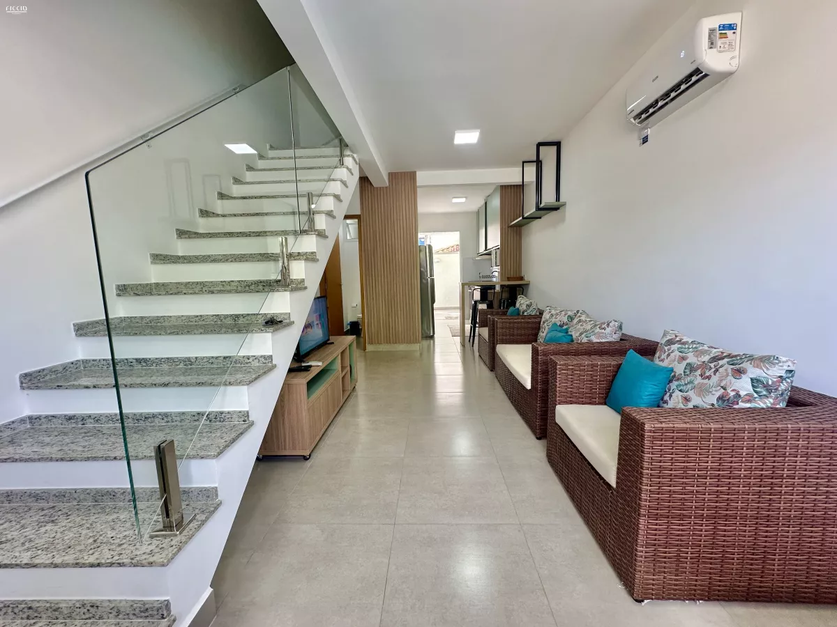 Casa em condomíniocom 2 quartos à venda em Praia do Capricórnio Caraguatatuba