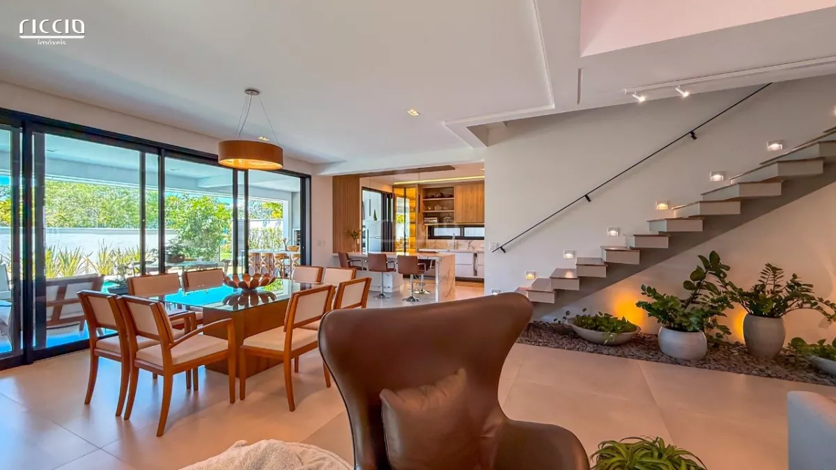 Casa em condomíniocom 4 quartos à venda em Urbanova São José dos Campos