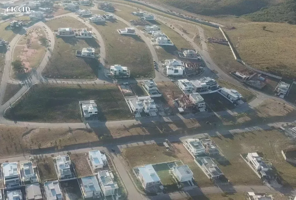 Terreno em Urbanova, São José dos Campos - Riccio Imóveis