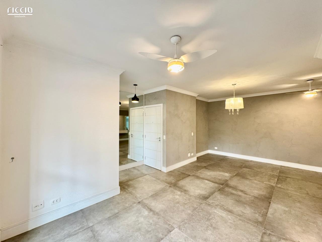 Apartamento em Vila Adyana, São José dos Campos - Riccio Imóveis