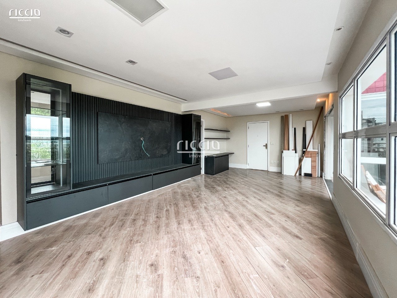 Cobertura em Jardim Aquarius, São José dos Campos - Riccio Imóveis