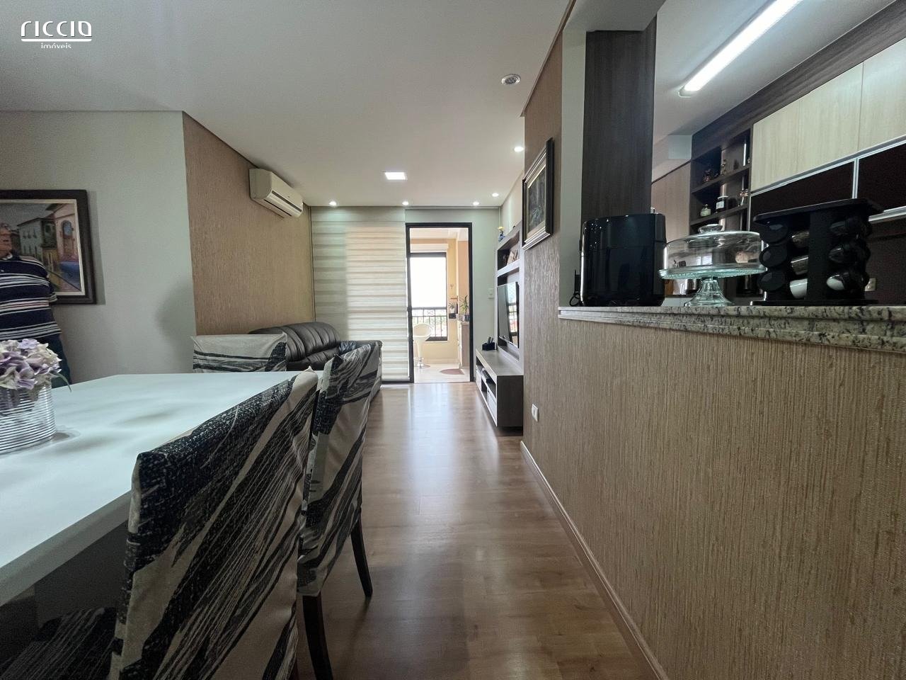 Apartamento em Bosque dos Eucaliptos, São José dos Campos - Riccio Imóveis