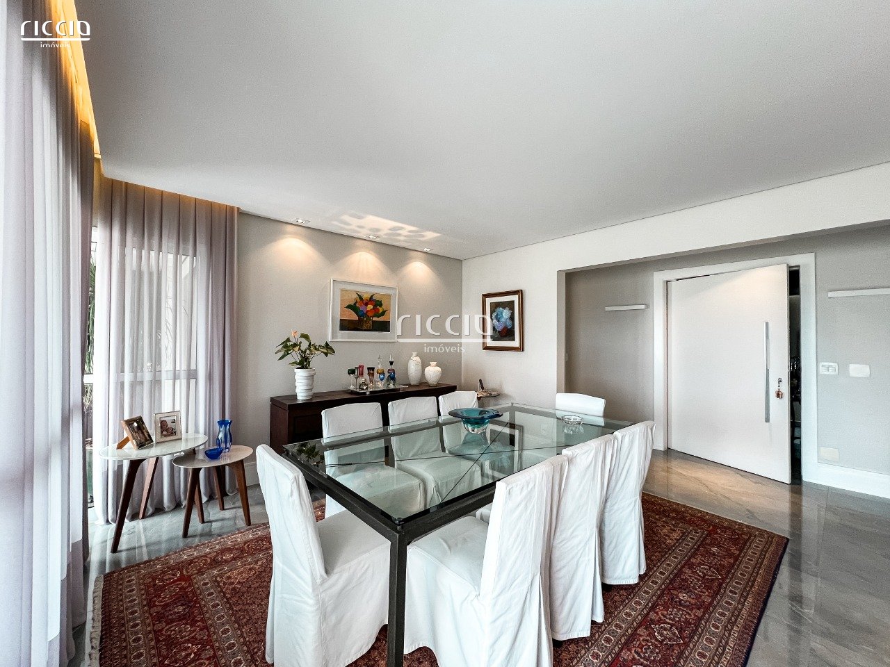 Apartamento em Jardim das Colinas, São José dos Campos - Riccio Imóveis