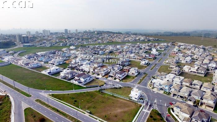 Casa em Condomínio em Urbanova, São José dos Campos - Riccio Imóveis