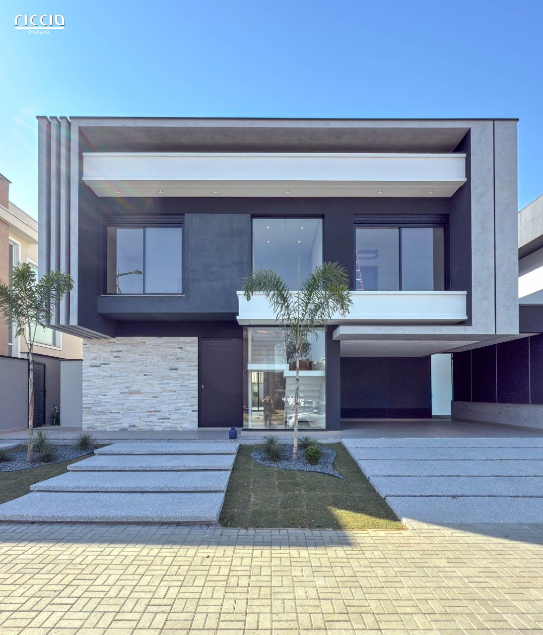 Casa em Condomínio em Urbanova, São José dos Campos - Riccio Imóveis