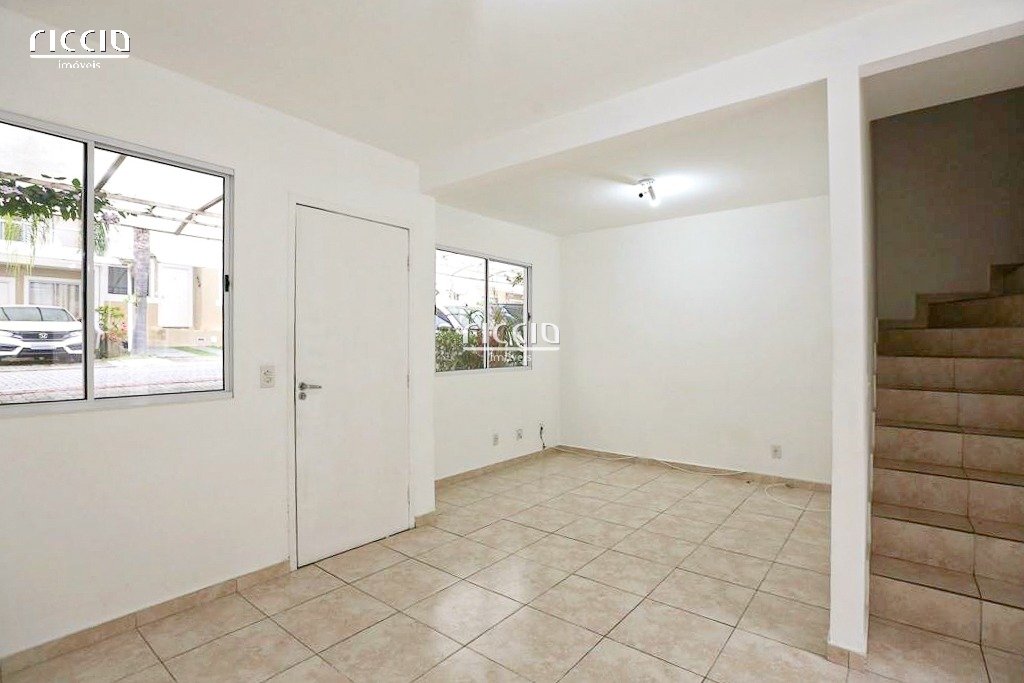 Casa em Condomínio em Urbanova, São José dos Campos - Riccio Imóveis