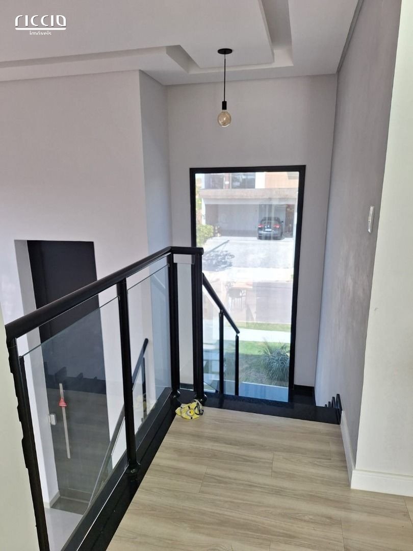 Casa em Condomínio em Loteamento Verana, São José dos Campos - Riccio Imóveis