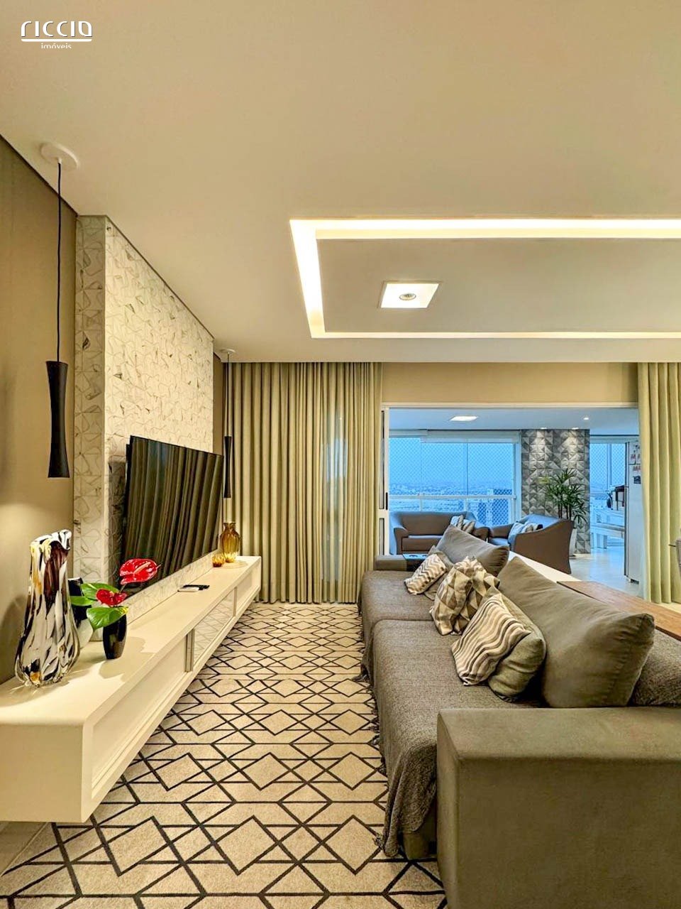 Apartamento em Jardim Aquarius, São José dos Campos - Riccio Imóveis