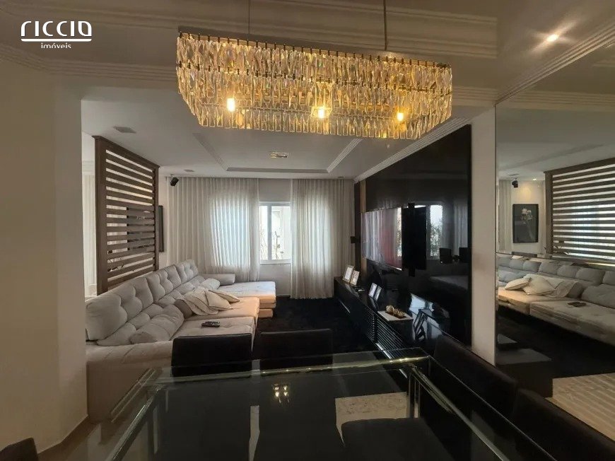 Casa em Condomínio em Jardim das Colinas, São José dos Campos - Riccio Imóveis