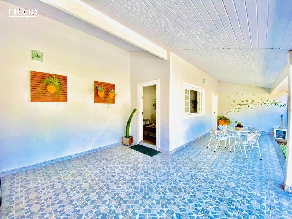 Casa em Condomínio em Urbanova, São José dos Campos - Riccio Imóveis