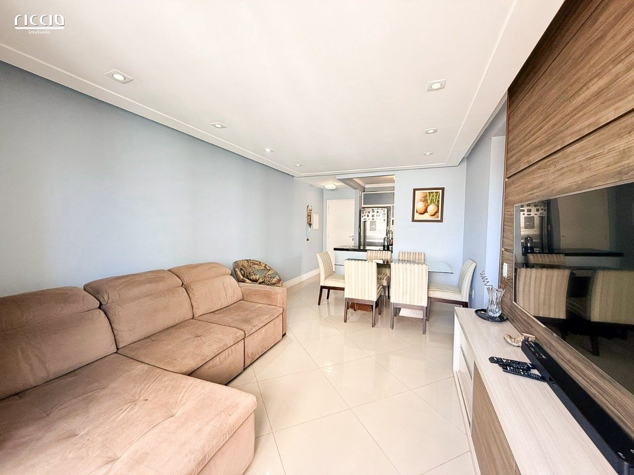 Apartamento em Parque Industrial, São José dos Campos - Riccio Imóveis