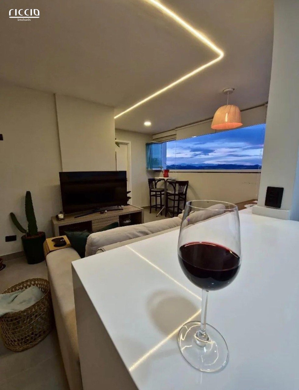 Apartamento em Urbanova, São José dos Campos - Riccio Imóveis