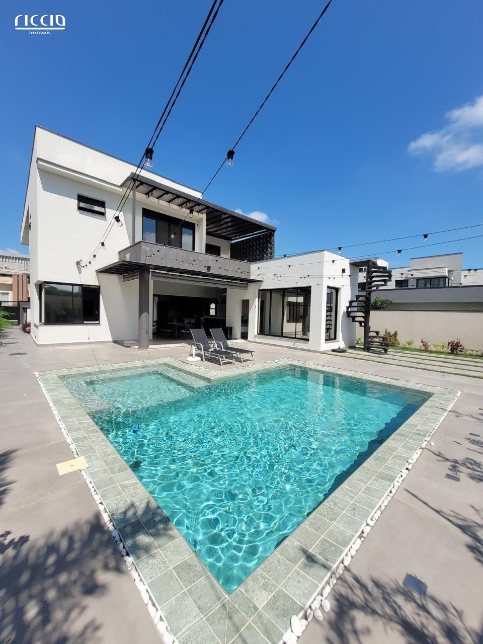Casa em Condomínio em Jardim Aquarius, São José dos Campos - Riccio Imóveis