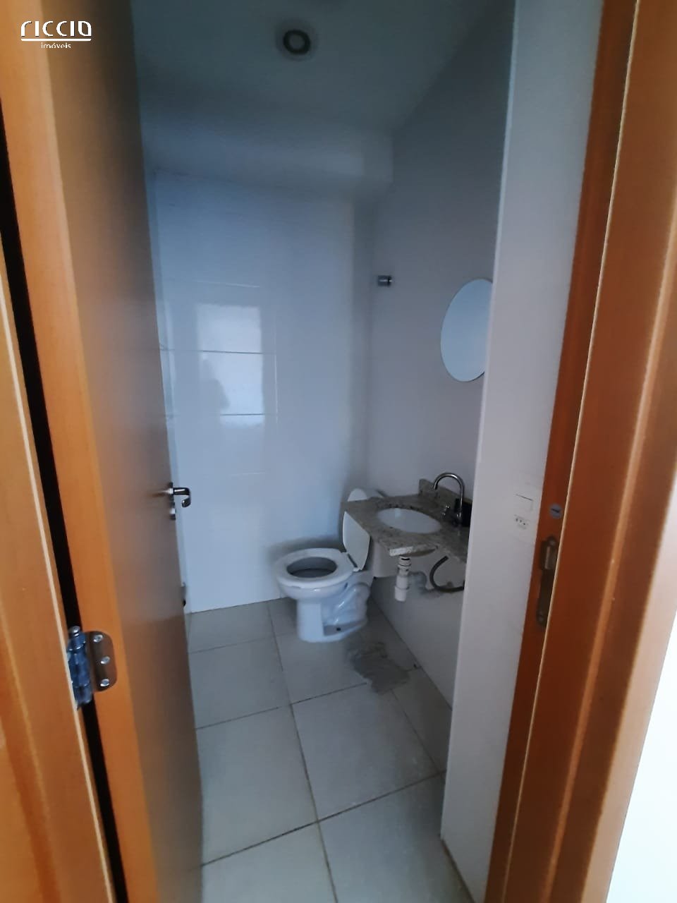 Salas/Conjuntos em Jardim São Dimas, São José dos Campos - Riccio Imóveis