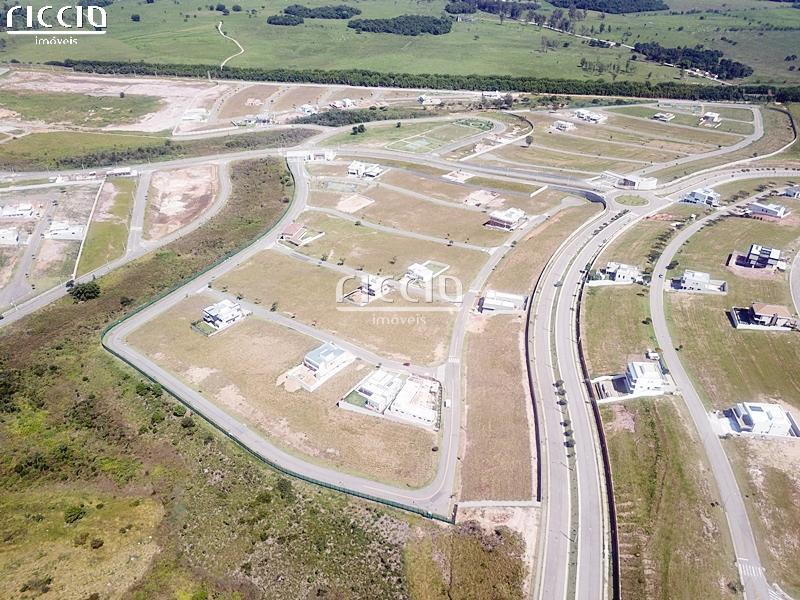 Casa em Condomínio em Urbanova, São José dos Campos - Riccio Imóveis