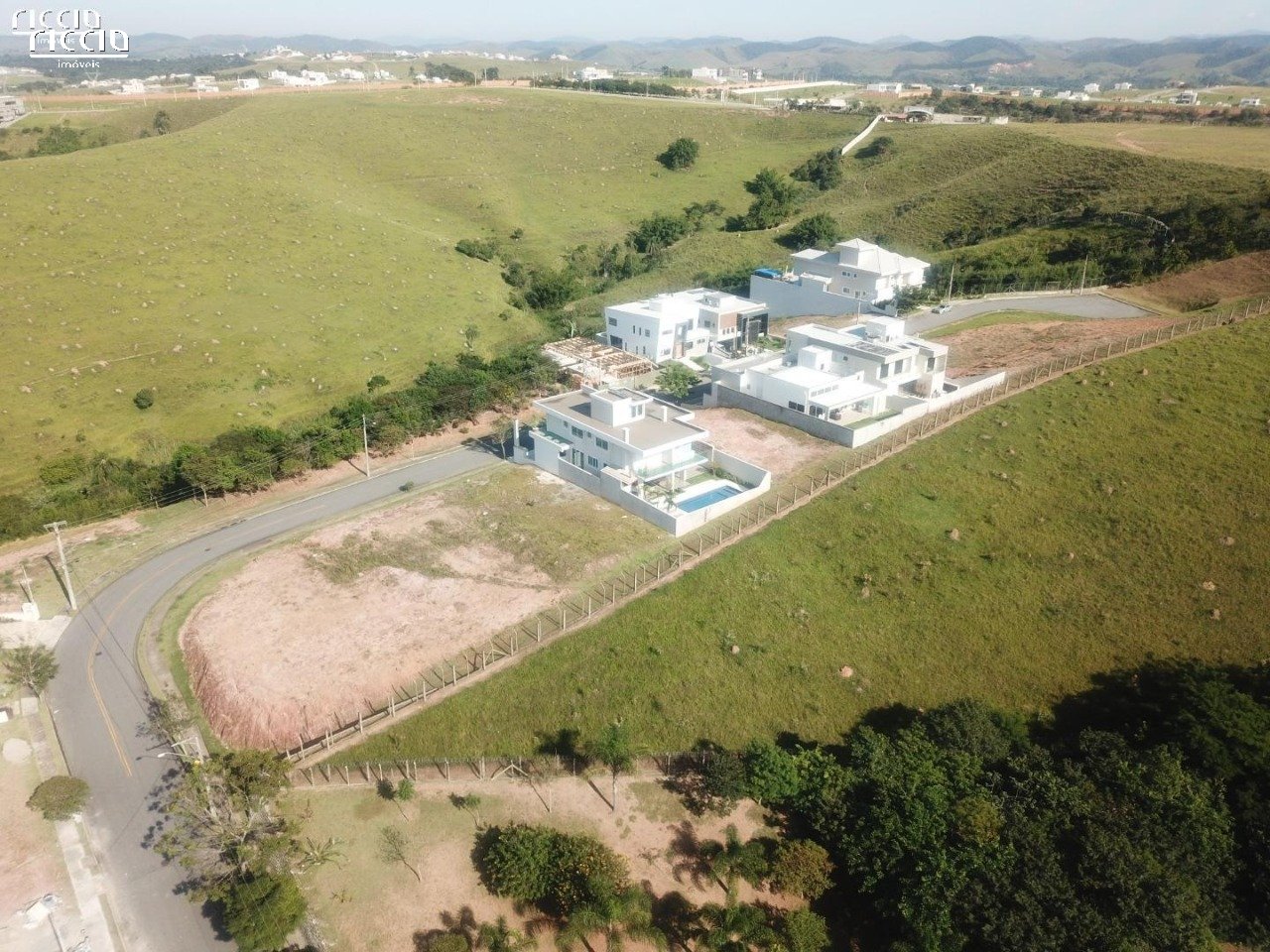 Terreno em Urbanova, São José dos Campos - Riccio Imóveis
